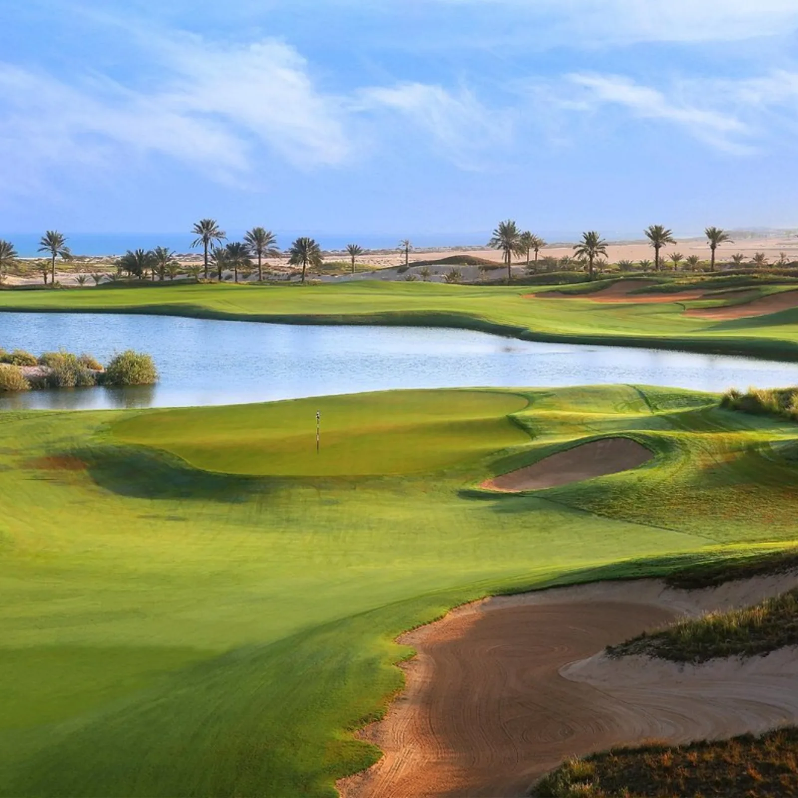 GOLF HOLIDAY TO ABU DHABI 